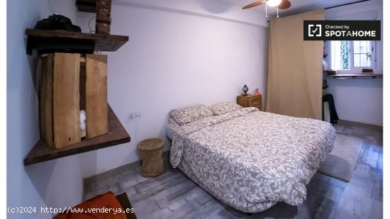 Apartamento de 2 dormitorios en alquiler en Quatre Carreres. - VALENCIA