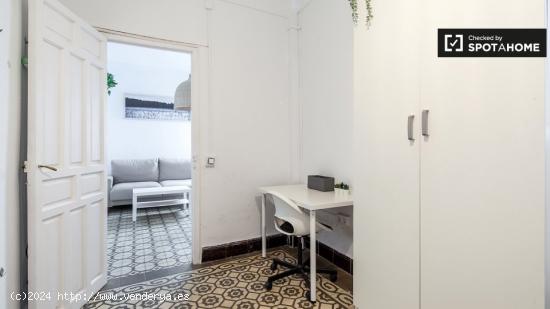 Habitación en piso compartido en Sevilla - SEVILLA