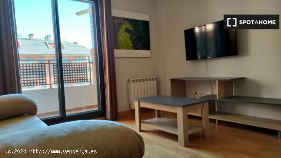 Apartamento de 2 dormitorios en alquiler en Alcalá de Henares - MADRID