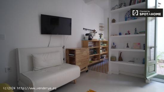 Estudio en alquiler en Sevilla - SEVILLA