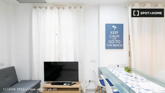 Moderno apartamento totalmente amueblado en la zona de la Barceloneta - BARCELONA