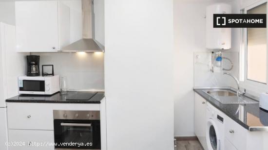 Piso en alquiler de 1 dormitorio en Huelin - MALAGA