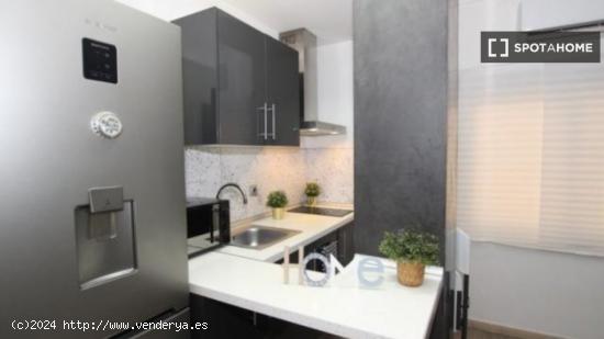 Apartamento de 1 dormitorio en alquiler en Torremolinos, Málaga - MALAGA