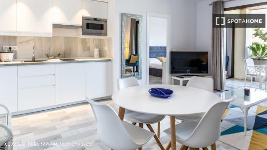 Apartamento de 1 dormitorio en alquiler en Marbella - MALAGA