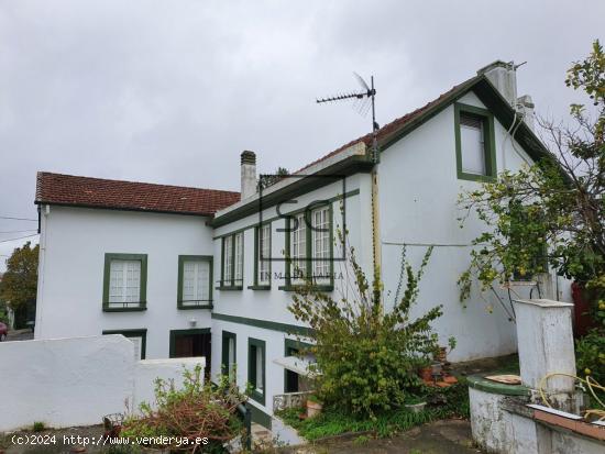 CASA CON FINCA Y BODEGA EN MANIÑOS, FENE - A CORUÑA