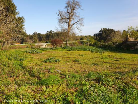 FINCA URBANIZABLE EN MUGARDOS - A CORUÑA