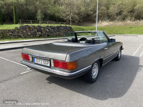 Mercedes Clase SL 280sl de 1977 con 202.000 Km por 25.000 EUR. en Asturias