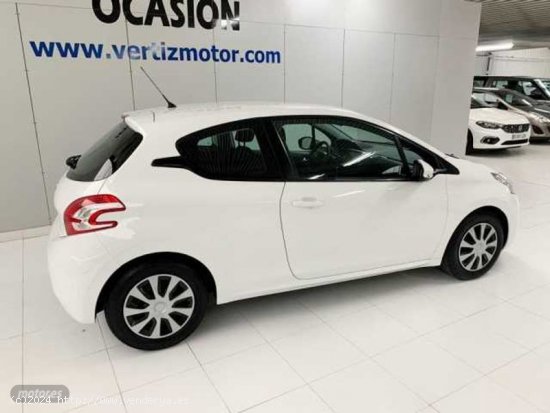 Peugeot 208 1.2 VTi Active de 2014 con 87.000 Km por 9.400 EUR. en Guipuzcoa