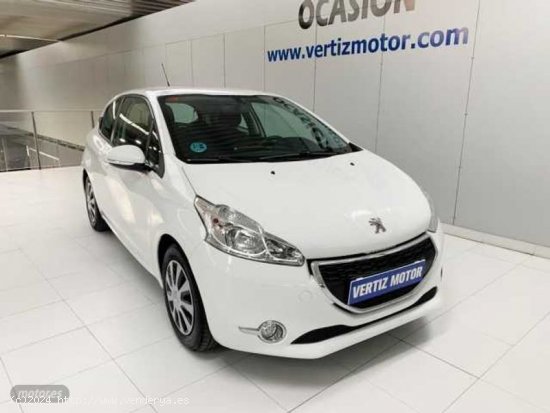 Peugeot 208 1.2 VTi Active de 2014 con 87.000 Km por 9.400 EUR. en Guipuzcoa