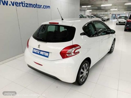 Peugeot 208 1.2 VTi Active de 2014 con 87.000 Km por 9.400 EUR. en Guipuzcoa