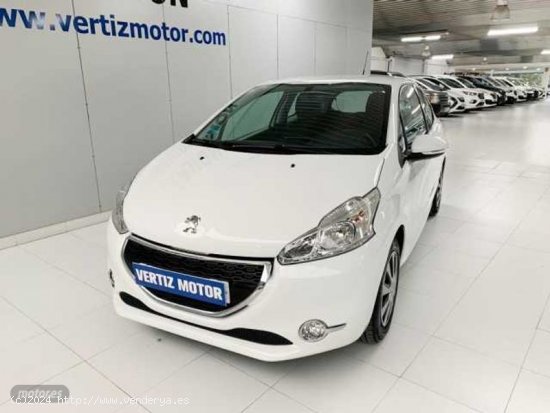 Peugeot 208 1.2 VTi Active de 2014 con 87.000 Km por 9.400 EUR. en Guipuzcoa