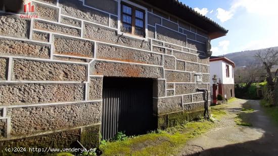  CASA DE PIEDRA PARA REFORMAR CON PATIO Y PARCELA ENFRENTE - ORENSE 