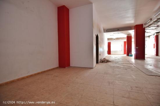 Local Comercial en El Parador - ALMERIA