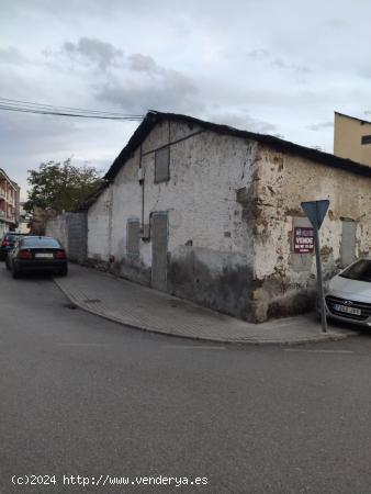 Venta de terreno urbano en Cacabelos - LEON