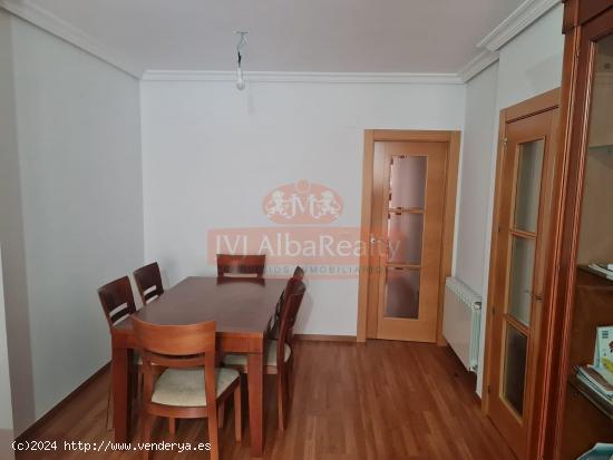 VIVIENDA EN VENTA EN ZONA VILLACERRADA-CENTRO CON GARAJE ( Y OTRA OPCIONAL) - ALBACETE