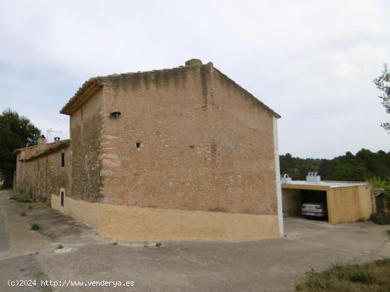 MASIA RÚSTICA PARA ENTRAR A VIVIR CERCA DE VALL D'ALBA - CASTELLON