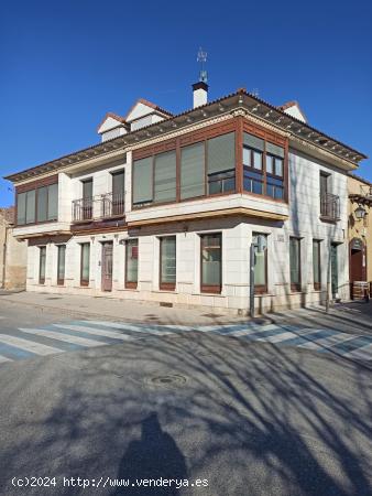 Casa en el centro Fuensaldaña - VALLADOLID