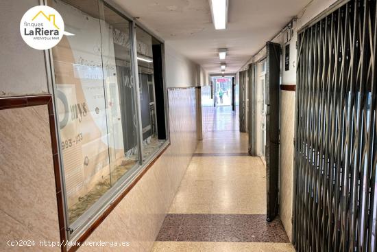 LOCAL COMERCIAL EN LAS GALERIAS DEL CENTRO - BARCELONA