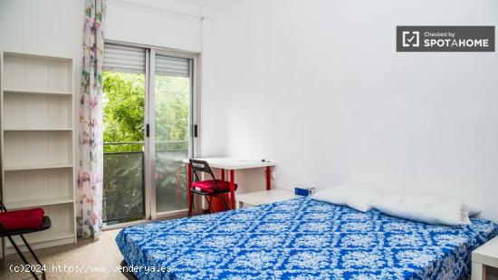 Vivienda con calefacción en piso compartido, Gracia. - BARCELONA