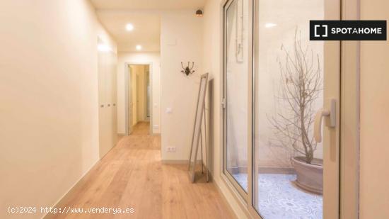 Apartamento de 3 dormitorios en alquiler en Barcelona - BARCELONA