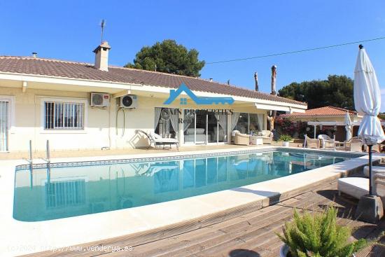 Villa a la venta en Barranco Hondo, La Nucia - ALICANTE