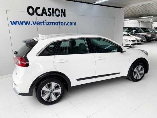 Kia Niro Híbrido ( 1.6 HEV Drive )  - Astigarraga