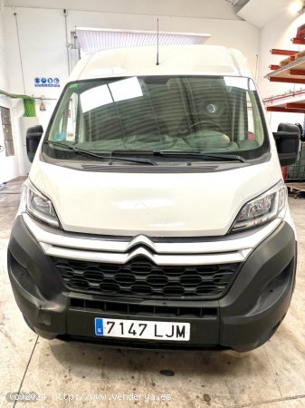 Citroen Jumper BlueHDi 140CV S&S 6V Furgon 35 L2H2 de 2020 con 56.820 Km por 18.500 EUR. en Barcelon