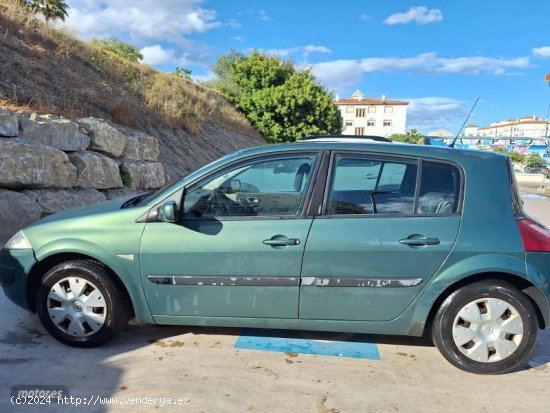 Renault Megane Confort Authentique 1.5DCI100 de 2004 con 246.100 Km por 1.200 EUR. en Malaga