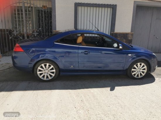 Ford Focus Titanium de 2008 con 179.000 Km por 5.800 EUR. en Toledo