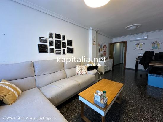 Piso a la venta en Alcoy, zona Eixample. - ALICANTE