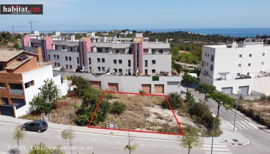  ¡¡ PARCELA EN VILANOVA I LA GELTRÚ - ZONA FONS SUMELLA !! - BARCELONA 