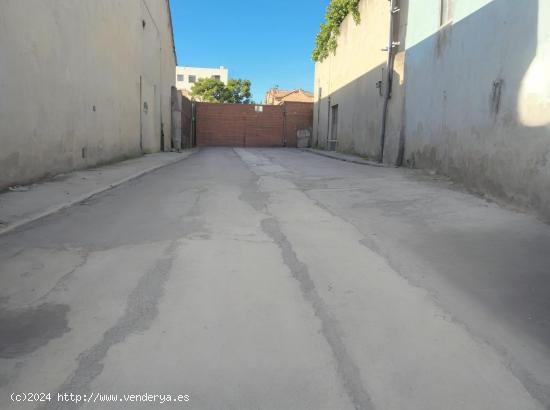  TERRENO O SOLAR  URBANO EN EL CENTRO DE RIBARROJA - VALENCIA 