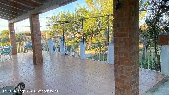 Chalet en venta Pedralba - VALENCIA