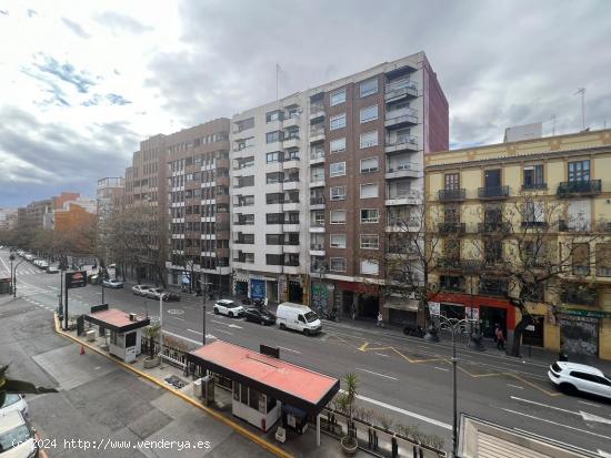  VIVIENDA REFORMADA ZONA EL PILAR EN VALENCIA - VALENCIA 