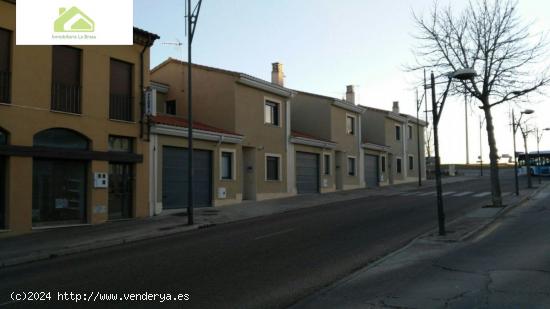 CHALET EN VENTA EN SAN FRONTIS - ZAMORA