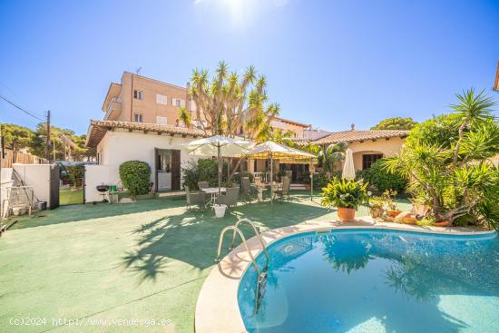 Chalet con piscina y apartamento de huespedes en Cala Rajada - BALEARES