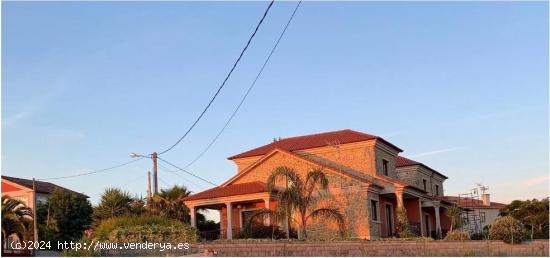 CASA A LA VENTA EN VILARIÑO - CAMBADOS - PONTEVEDRA