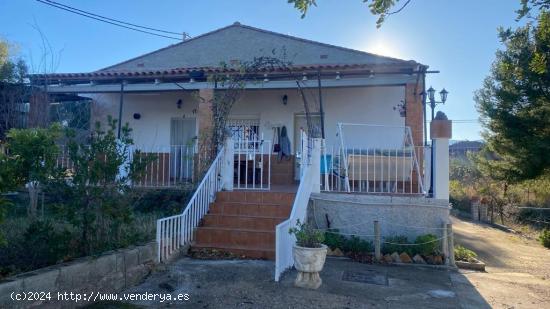 Chalet en venta Pedralba - VALENCIA