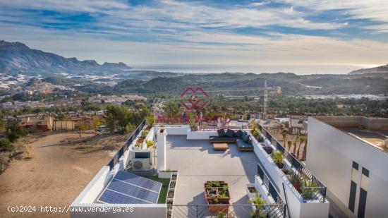 Chalets independientes a estrenar con vistas al mar en Polop (provincia de Alicante) - ALICANTE