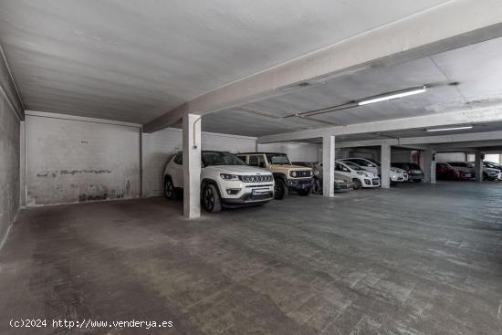 Dos Plazas de Garaje en Pleno Centro de Granada - GRANADA