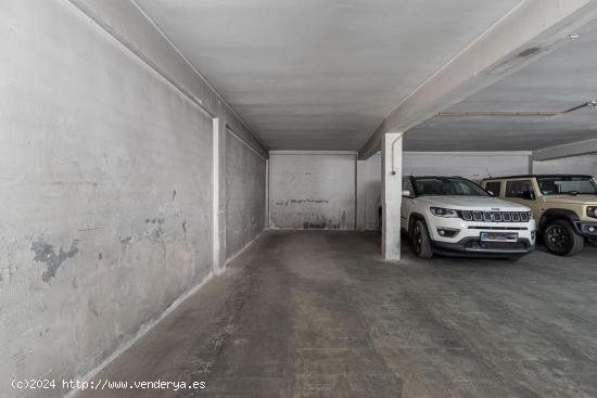 Dos Plazas de Garaje en Pleno Centro de Granada - GRANADA