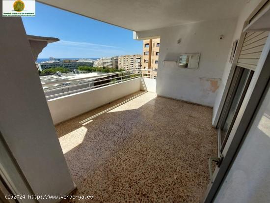 Piso de 3 habitaciones con vistas al mar parking y piscina en Benidorm. - ALICANTE