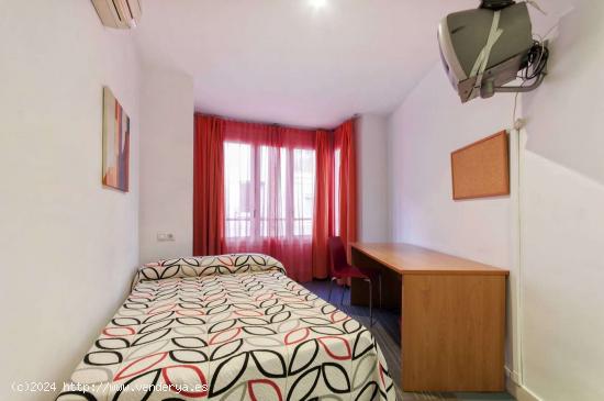  Habitación en piso compartido en Alicante- Solo chicas - ALICANTE 