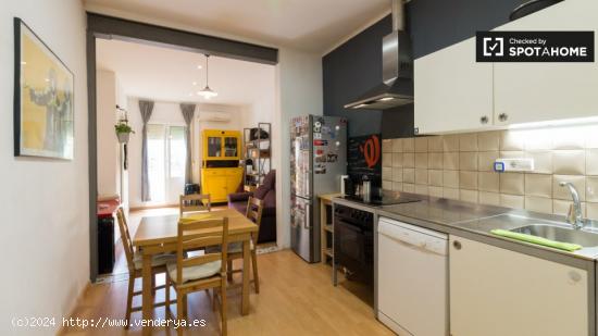 Se alquila piso de 2 habitaciones en El Clot - BARCELONA