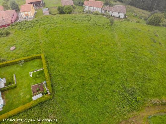 Finca en Armayor Cudillero - ASTURIAS