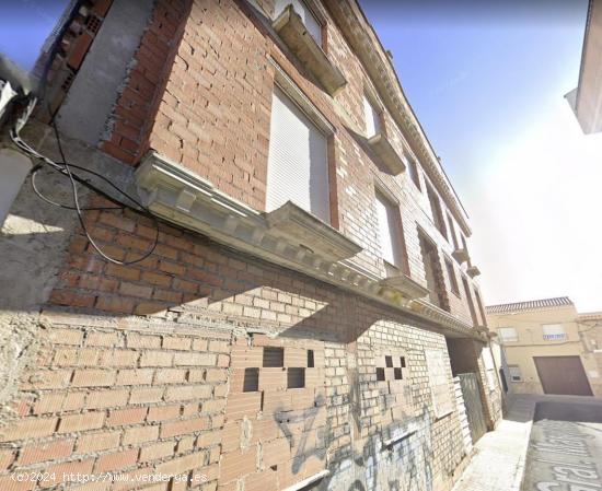 EDIFICIO OBRA PARALIZADA EN TOMELLOSO - CIUDAD REAL