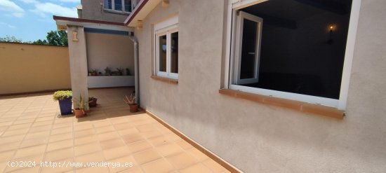 Unifamiliar adosada en venta  en Sant Hipòlit de Voltregà - Barcelona