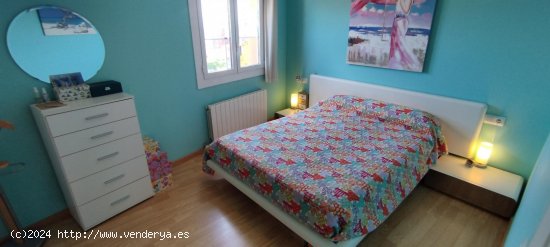 Unifamiliar adosada en venta  en Sant Hipòlit de Voltregà - Barcelona