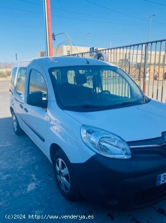 Renault Kangoo combi EMOTION M1AF ENERGY DCI55kW 75CV E6 - Arganda del Rey