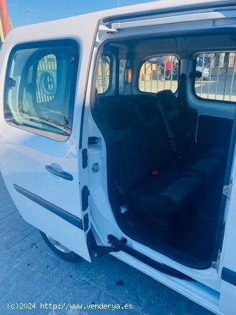 Renault Kangoo combi EMOTION M1AF ENERGY DCI55kW 75CV E6 - Arganda del Rey